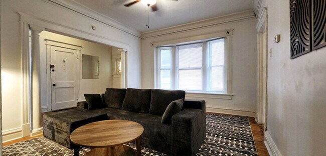 Photo - 6009 Kingsbury Ave Unit 2nd fl