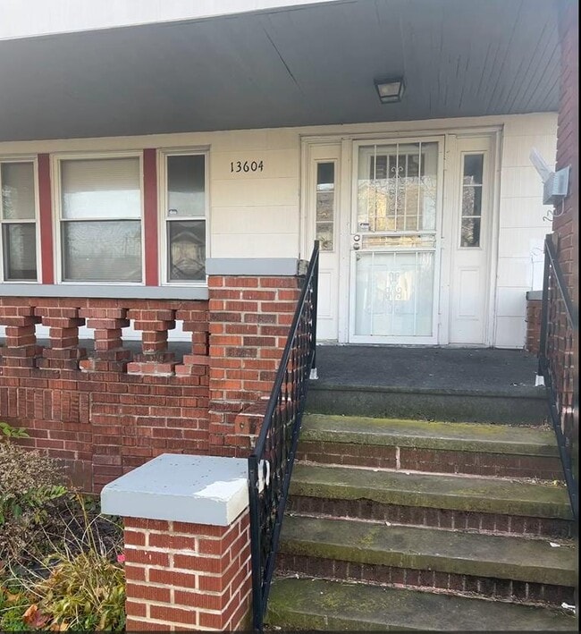 Photo - 13604 Maplerow Ave