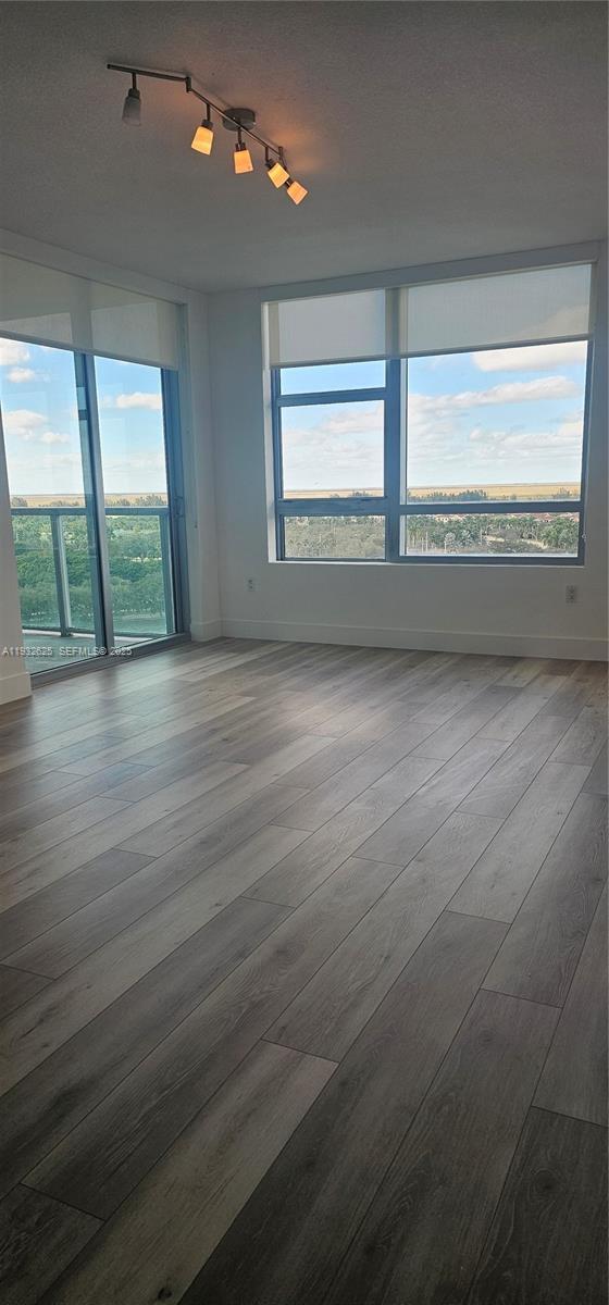 Photo - 2681 N Flamingo Rd Unidad 1506S