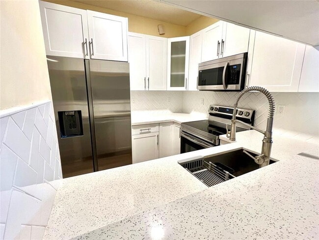 Photo - 7893 N Southwood Cir