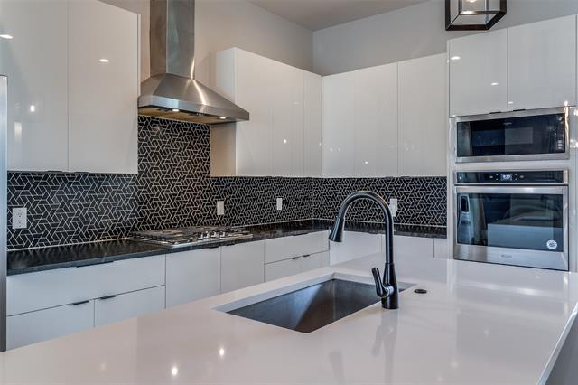 Photo - 4117 Munger Ave