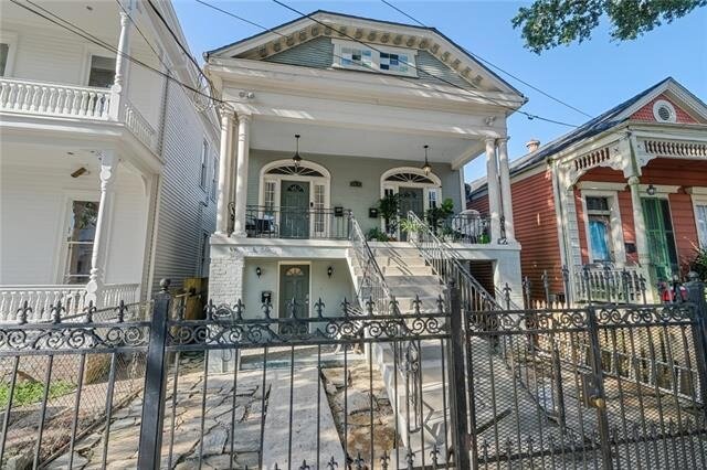 Photo - 6034 Magazine St