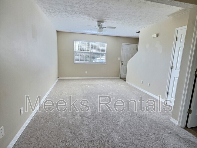 Photo - 104 Mt Vernon Ln