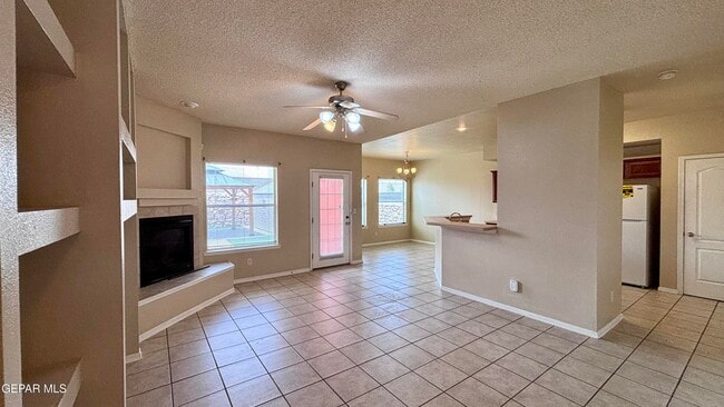 Photo - 3537 Tierra Vergel Dr