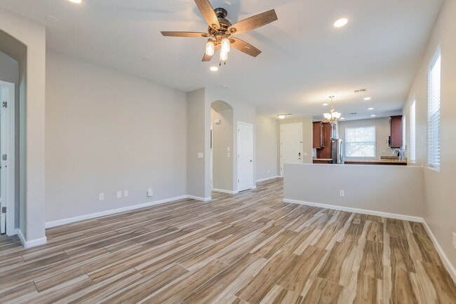 Photo - 3049 S Sailors Way
