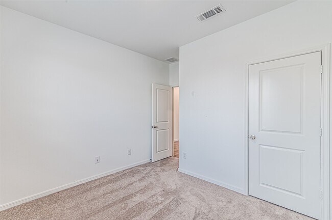 Photo - 21119 Turtle Gln Ln