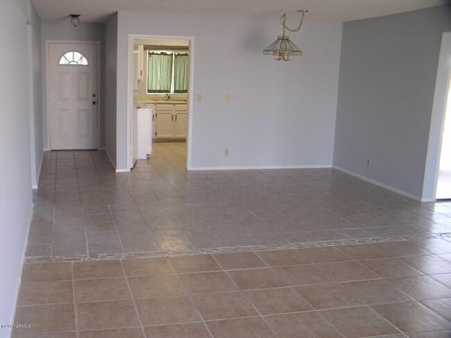 Photo - 2146 W Utopia Rd