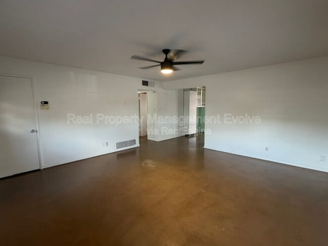 Photo - 2246 W Mulberry Dr