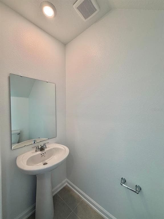 Photo - 2134 Chris Dr