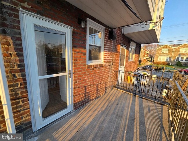 Photo - 94 W Nedro Ave