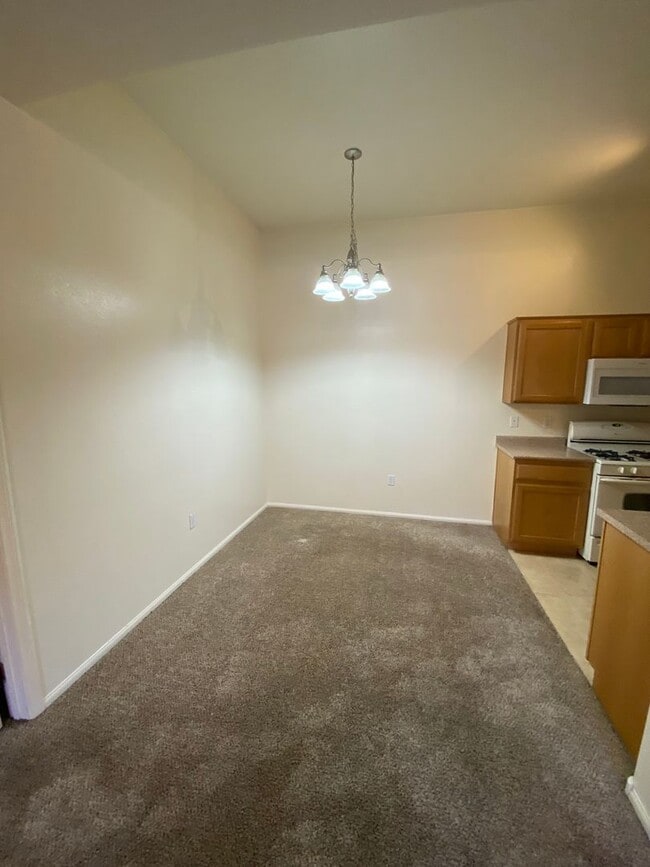 Photo - Jeffreys St Unit 2006