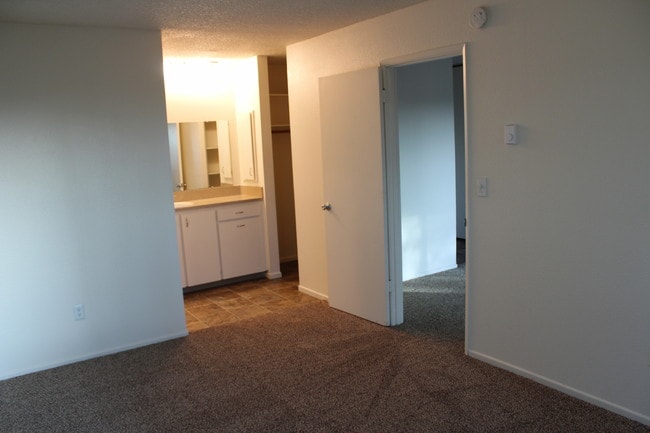 Photo - Georgetown Manor Apartments