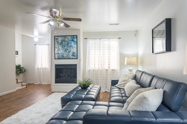 Ridgedale Townhomes