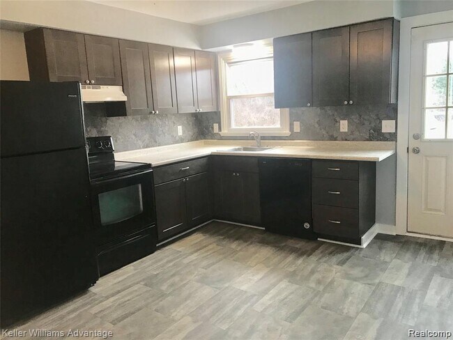Kitchen - 3373 Van Dyke Rd Townhome