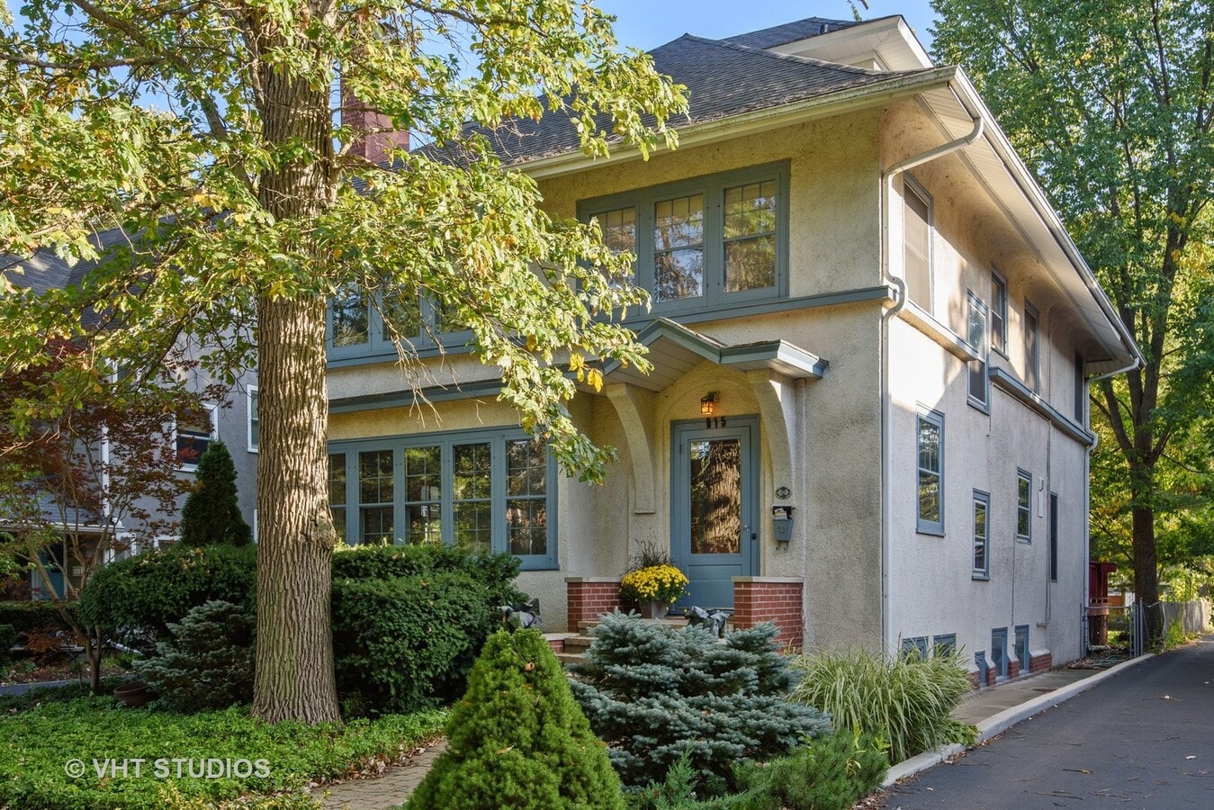 Photo - 815 Linden Ave House