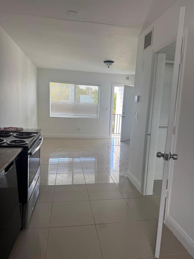 Photo - 660 NE 88th Terrace Unit 8