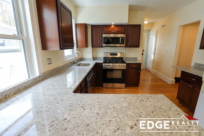 Photo - 331 Faneuil St Unit 2