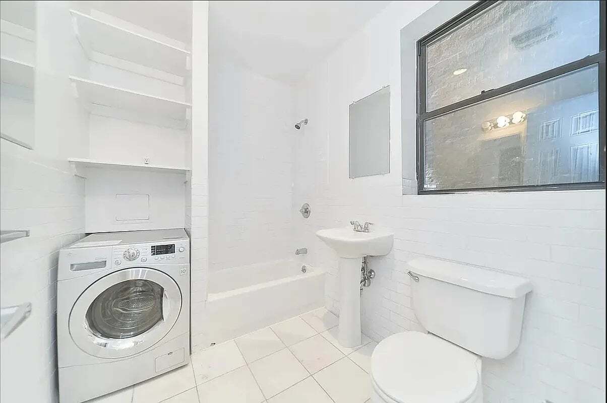 Photo - 354 State St Unit 3B