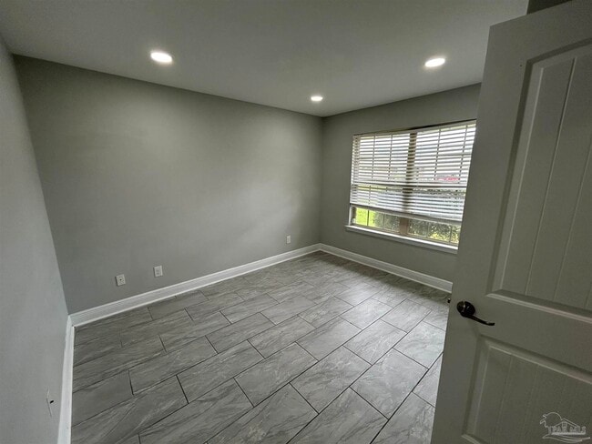 Building Photo - 3405 Wasatch Range Loop Rental