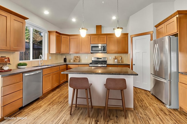 Photo - 5209 Glenwood Ave