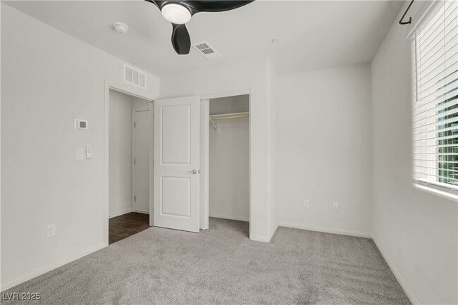 Photo - 2662 Champagne Gold Ave