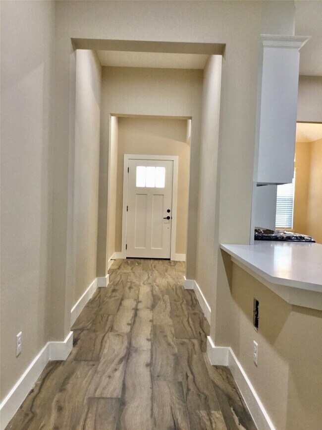 Photo - 2075 Briar Grove Dr