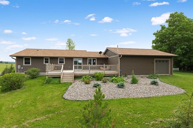 Photo - Remodeled 3 Bedroom Home in Minnetrista