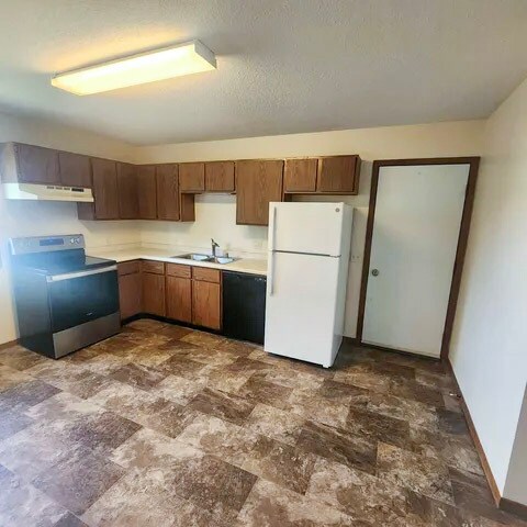 4526 Speros Ln
