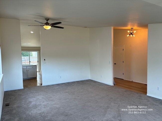 Photo - 1020 Academy St