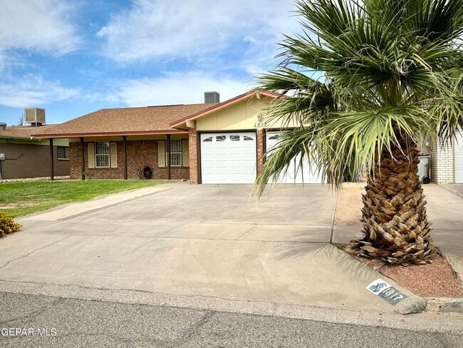Photo - 1817 Hugh Royer Pl