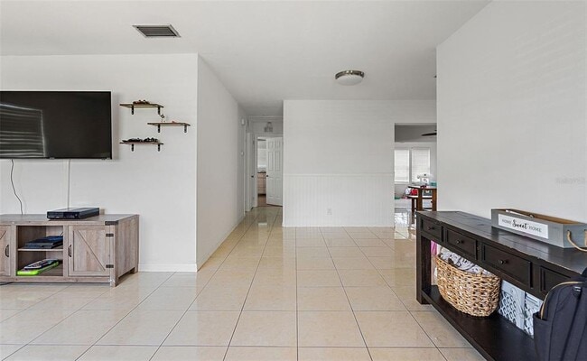 Photo - 5542 19th Ave N