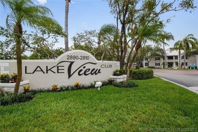 Photo - 2850 N Oakland Forest Dr Unit 215