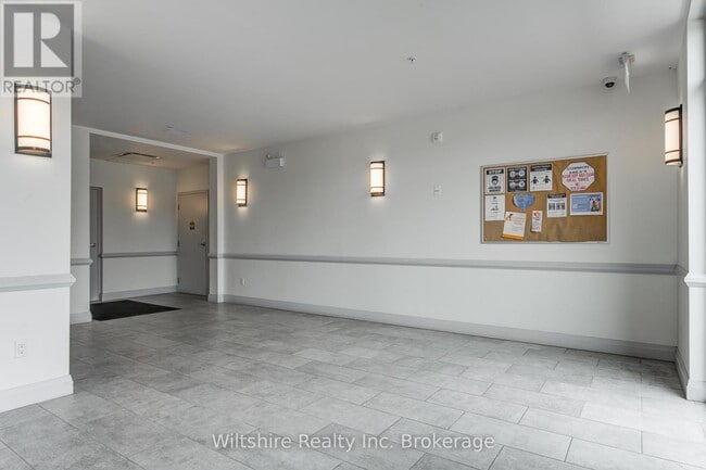 Photo - 3 John Pound Rd Unité 408