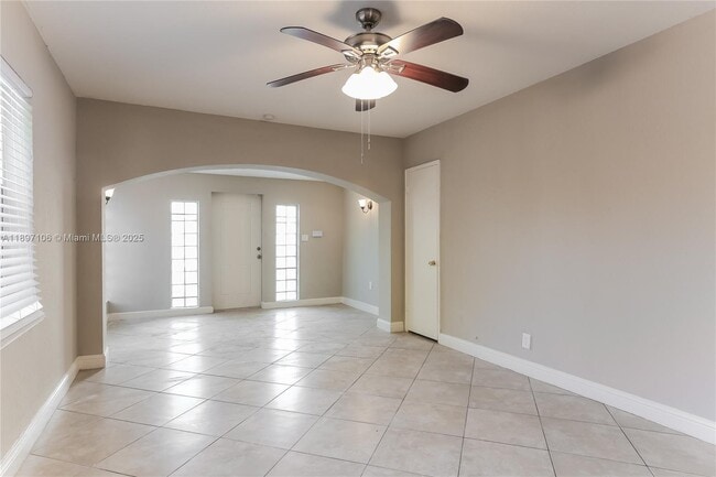 Photo - 417 SW 22nd Terrace