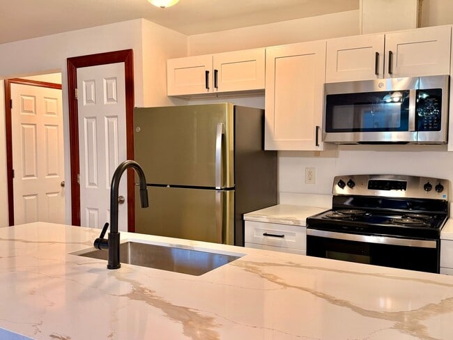 Photo - Spacious, remodeled two-level duplex