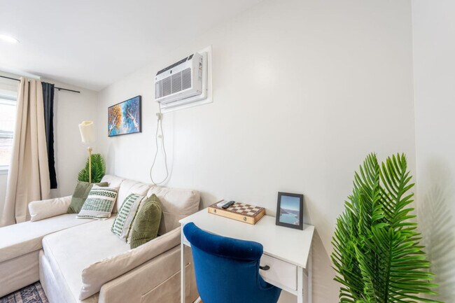 Photo - 33 Adams St Unit ID1355648P