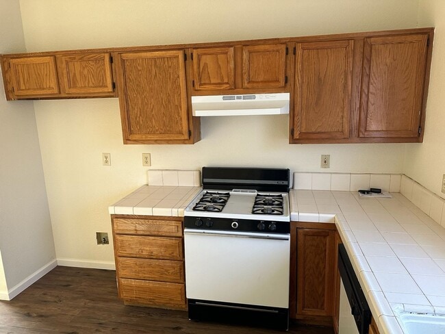 Photo - 1948 E Pershing Ave