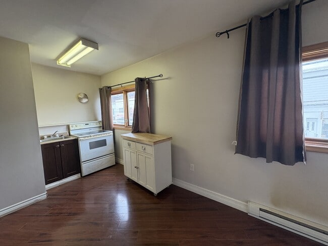 Photo - 20 Waterloo St Unit 20-1