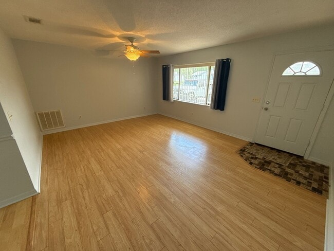 Photo - 8215 W Cecil Ln
