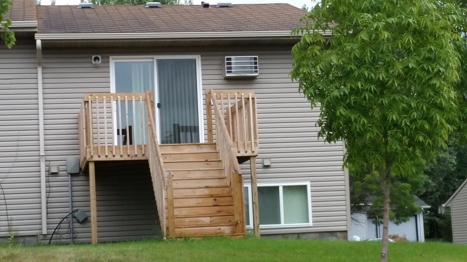 Photo - 900 9th Ave SE