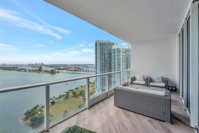 Photo - 2020 N Bayshore Dr Unit 3408
