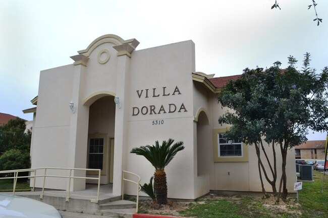 Villa Dorada Apartments - Villa Dorada Apartments