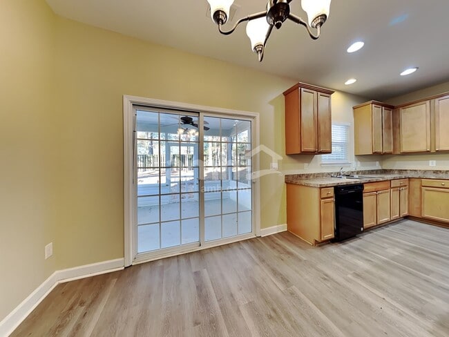 3014 Argyll Dr