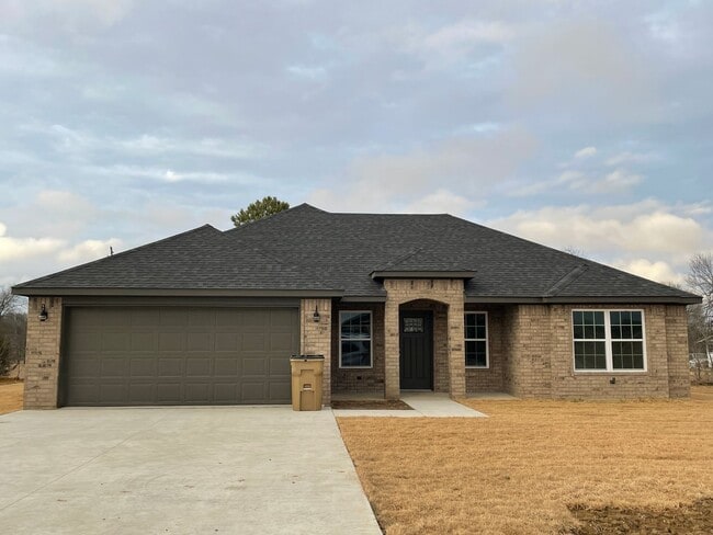 Open Floor Plan 3/2 w/Rural Atmosphere - Open Floor Plan 3/2 w/Rural Atmosphere Casa