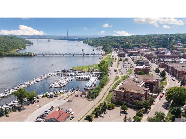 Building Photo - 640 Main St N Unit 42