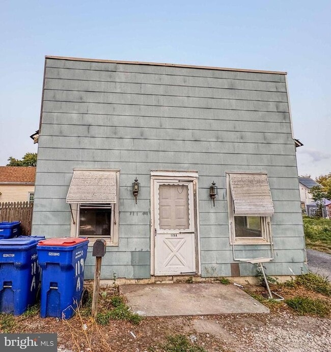 Building Photo - 119 N 2nd St Rental