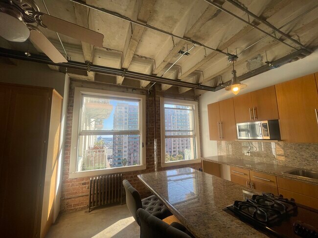 Photo - 455 E Ocean Blvd