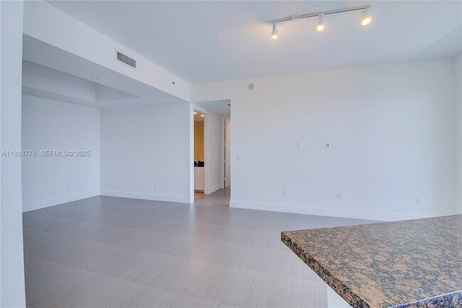 Photo - 15901 Collins Ave Unit 1605