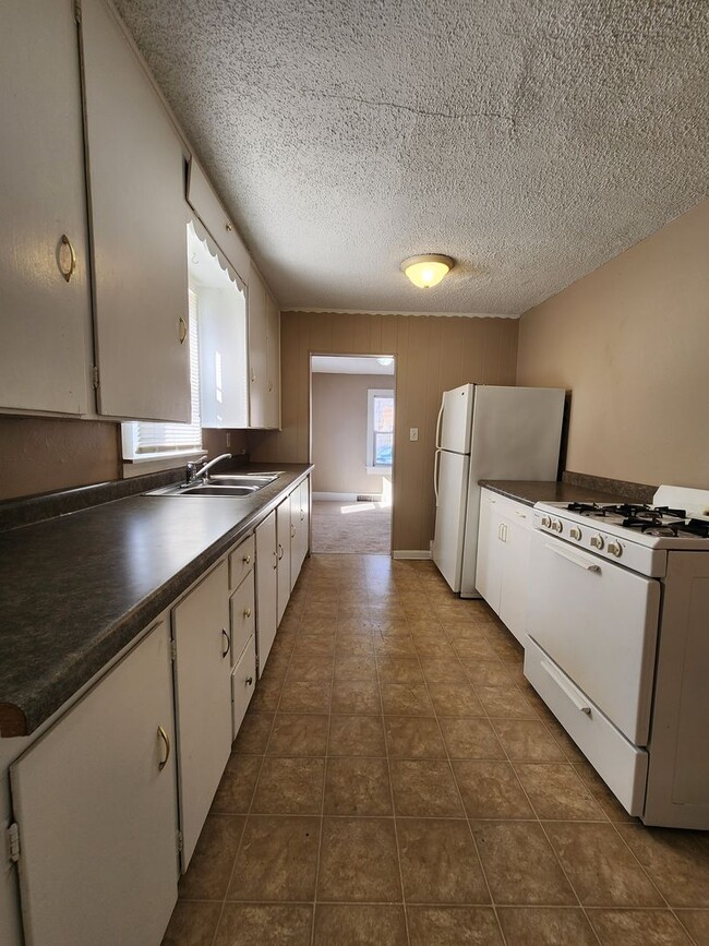 Photo - 1 Bedroom 1 Bath Home