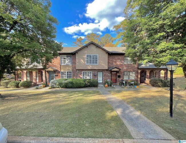 1856 Valgreen Ln Condo Unit 1856 Condo for Rent in Hoover, AL